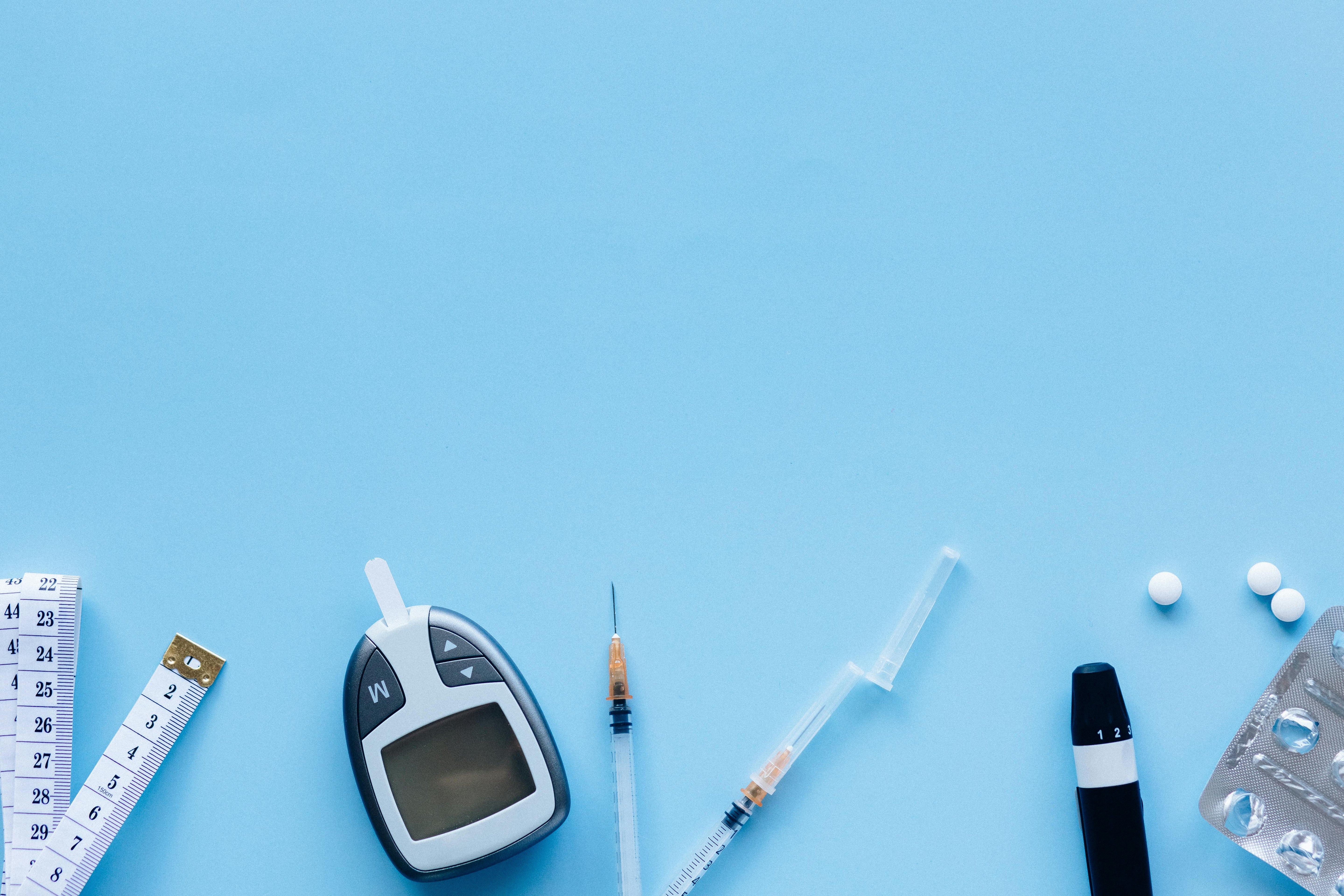 Managing Diabetes Naturally: How Insulux Can Help Regulate Blood Sugar Levels